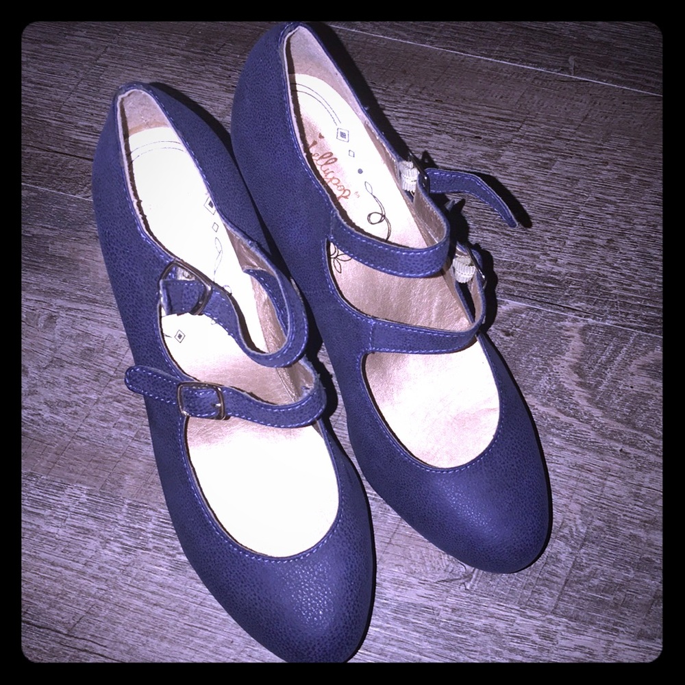 Light purple heels